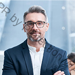 avatar-testimonial-vertical